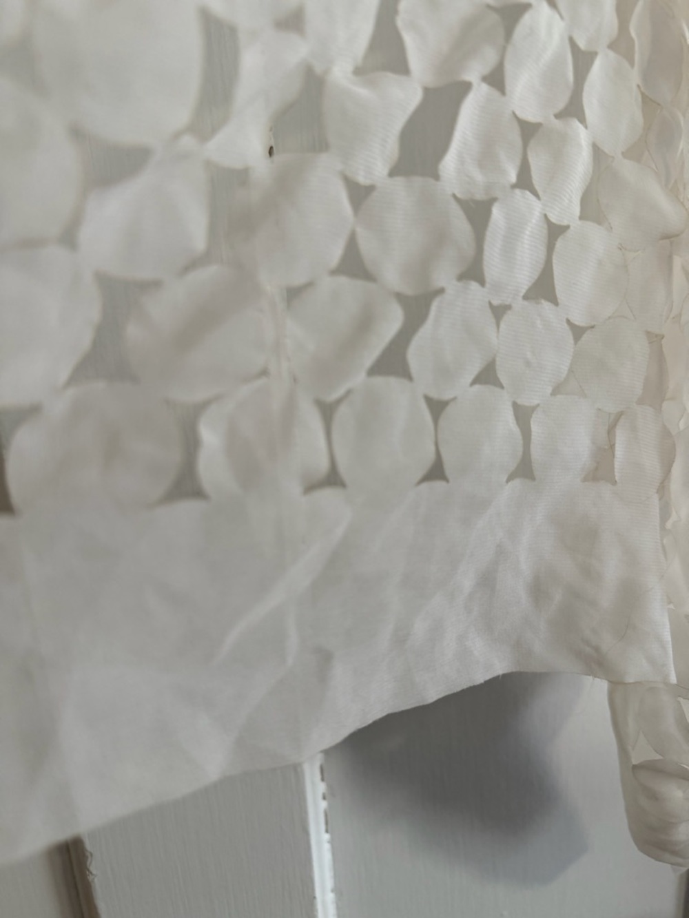 Sheer Cream laser-cut Dot Lightweight Shawl - Picture 4 of 4